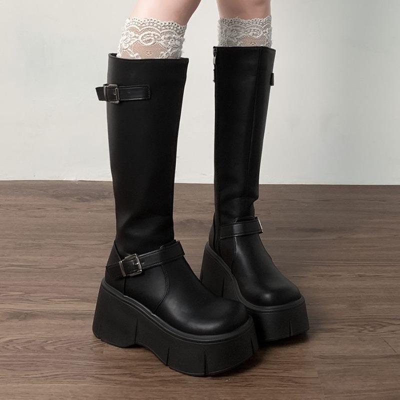 Leather Classic Strap - Sepatu Bot Wanita Hitam Klasik Sepatu