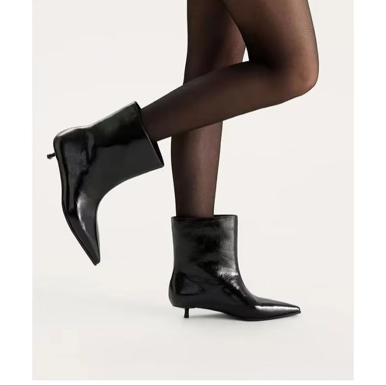 Leather Classic Strap - Sepatu Bot Pergelangan Kaki Kulit Mengkilap
